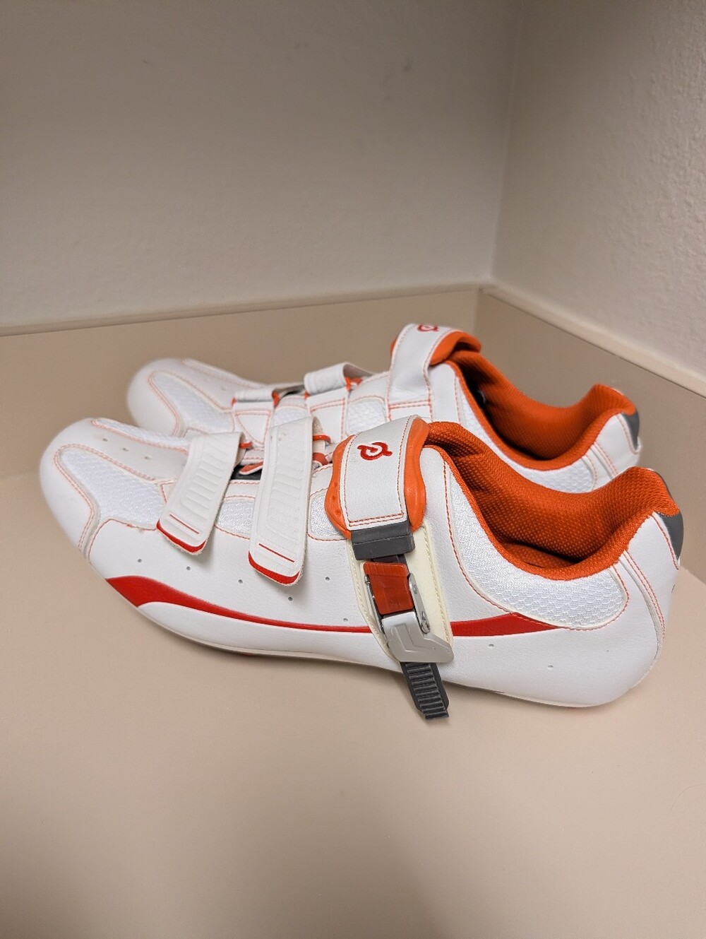 Peleton Cycling Shoes Size EU 47